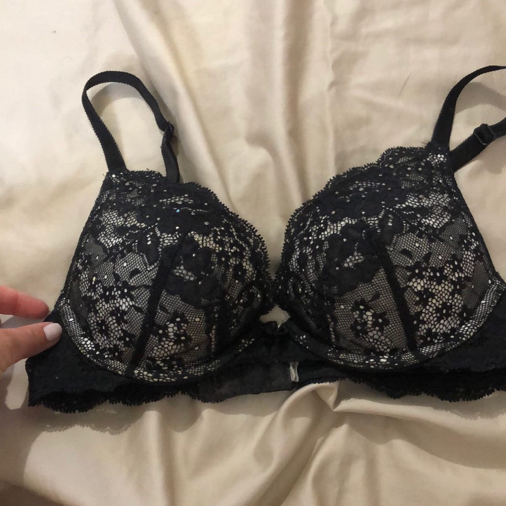 Victoria’s Secret bra